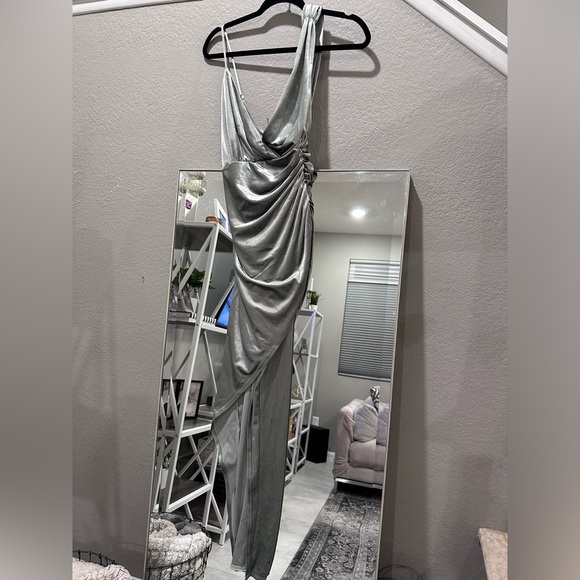 Sage Velvet High Low Midi Dress - Picture 2 of 4